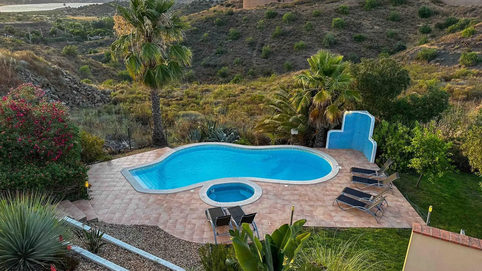 Villa Nosredna 5 Bedroom & Pool Les01 Ayamonte Spain