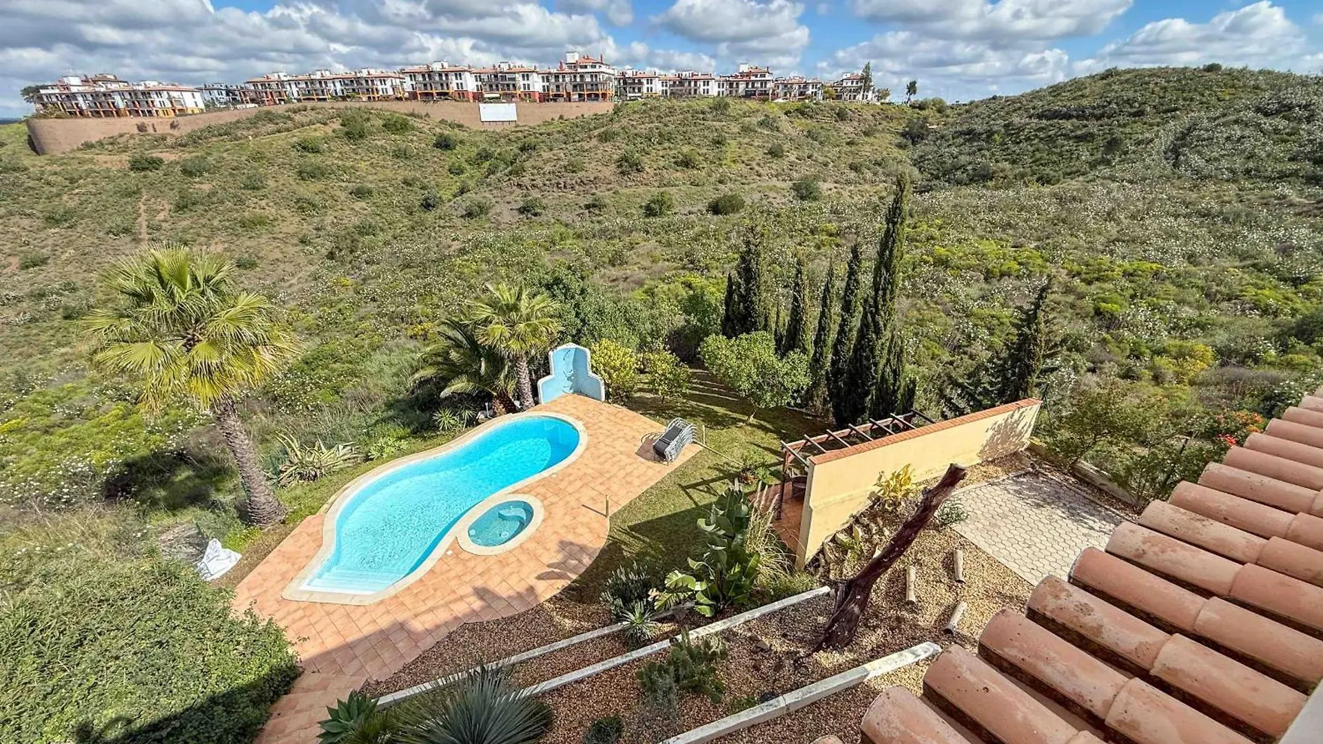 Villa Nosredna 5 Bedroom & Pool Les01 Ayamonte
