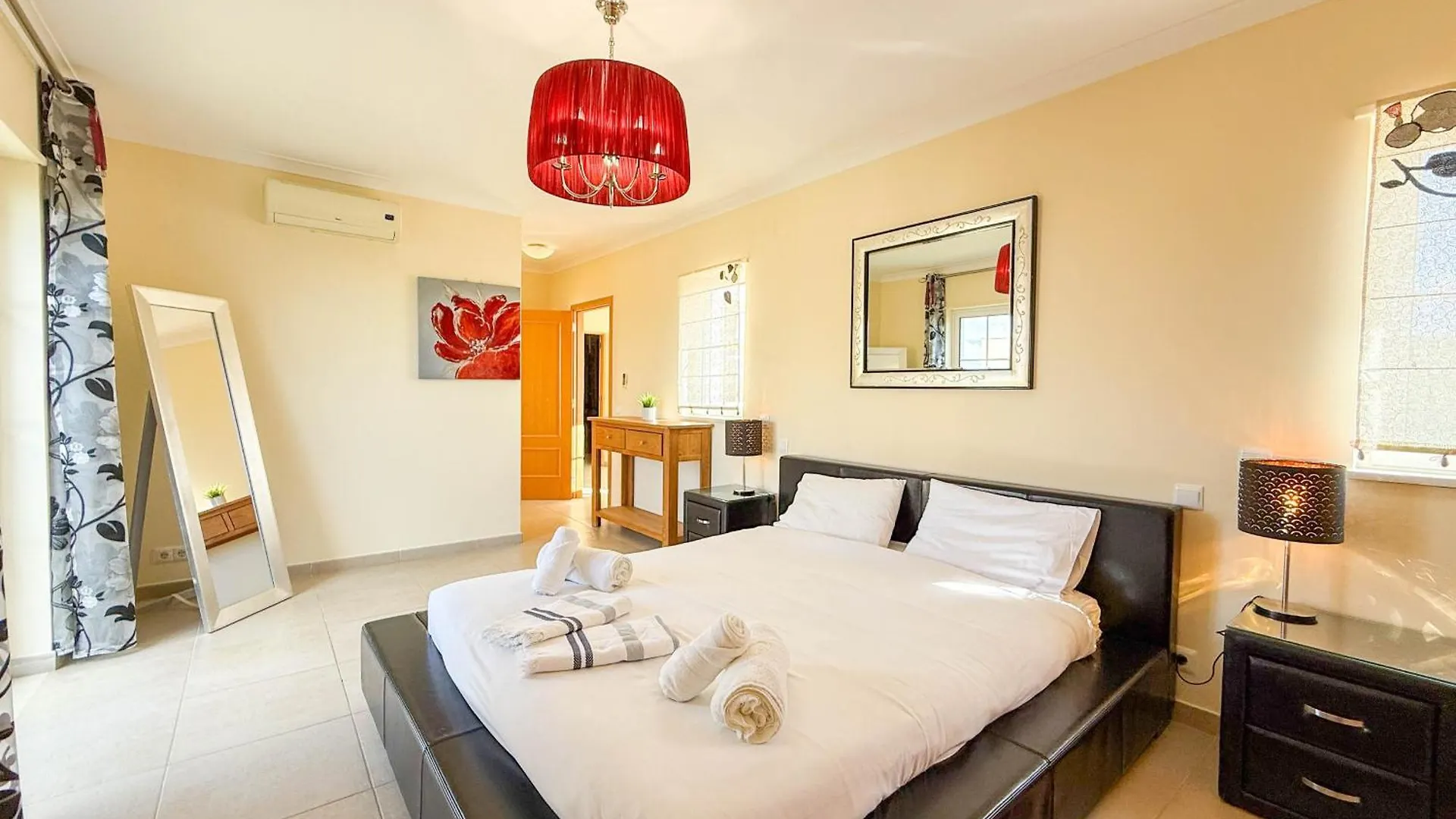 Villa Nosredna 5 Bedroom & Pool Les01 Ayamonte Spain